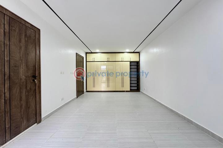 Stunning 2 and 3 bedroom apartment with swimming pool and gym - 18 2 bedroom Block Of Flats For Sale Ikate Elegushi Lekki Lagos - 18