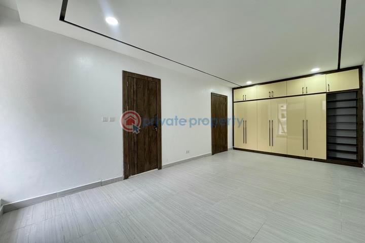 Stunning 2 and 3 bedroom apartment with swimming pool and gym - 17 2 bedroom Block Of Flats For Sale Ikate Elegushi Lekki Lagos - 17