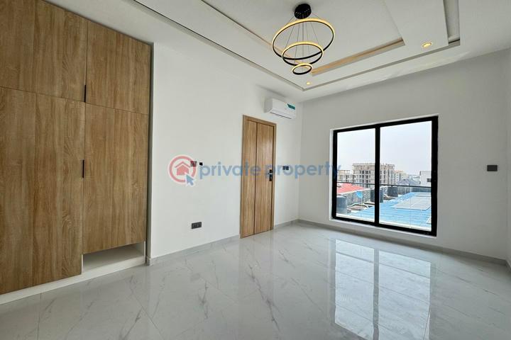 Stunning 2 bedroom flat with swimming pool, gym and elevator - 8 2 bedroom Block Of Flats For Sale Ikate Elegushi Lekki Lagos - 8