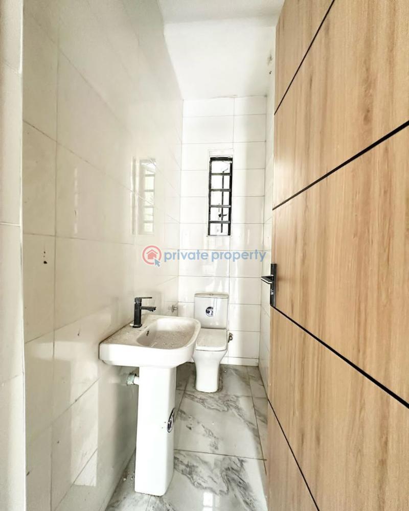 2 bedroom Block Of Flats For Rent Ikate Lagos Island  - 9