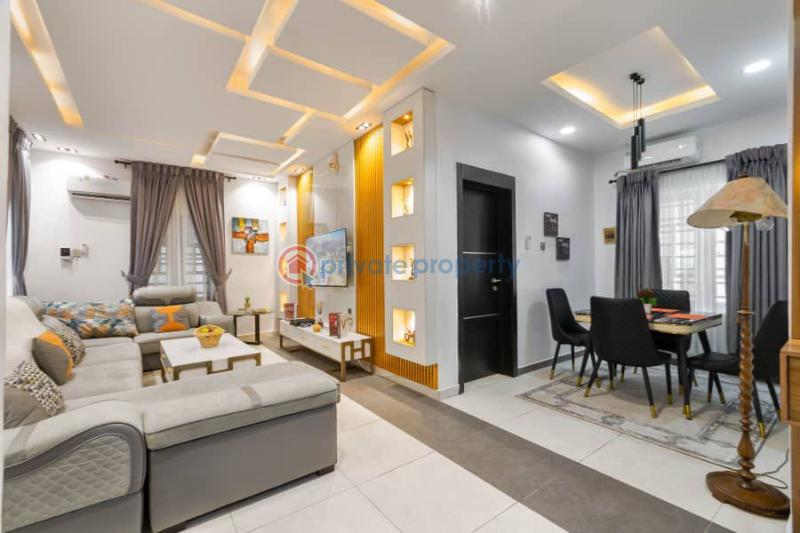 4 bedroom House Short let Admiralty Way Lekki Phase 1 Lagos - 1