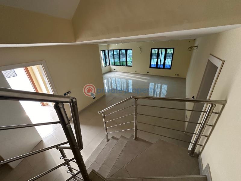 Stunning 4 bedroom house with swimming pool in royal gardens estate, lekki - 15 4 bedroom House For Sale Along Lekki Expressway Lagos - 15
