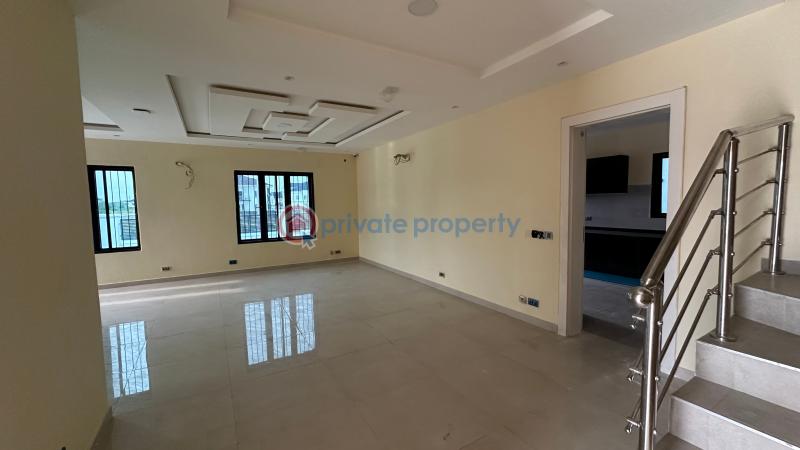 Stunning 4 bedroom house with swimming pool in royal gardens estate, lekki - 3 4 bedroom House For Sale Along Lekki Expressway Lagos - 3