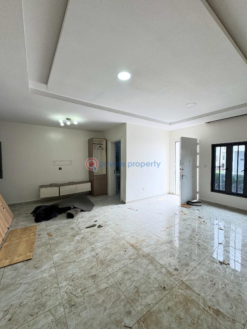 4 bedroom Terrace For Sale Oniru Victoria Island Lagos - 7