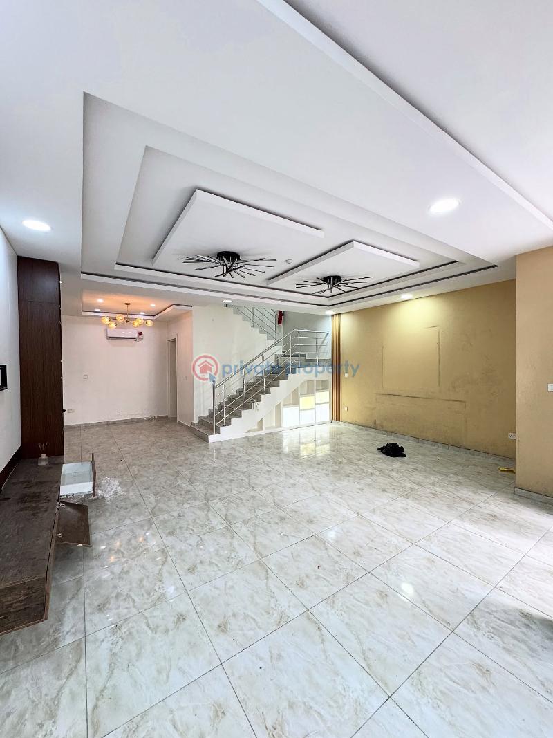4 bedroom Terrace For Sale Oniru Victoria Island Lagos - 2