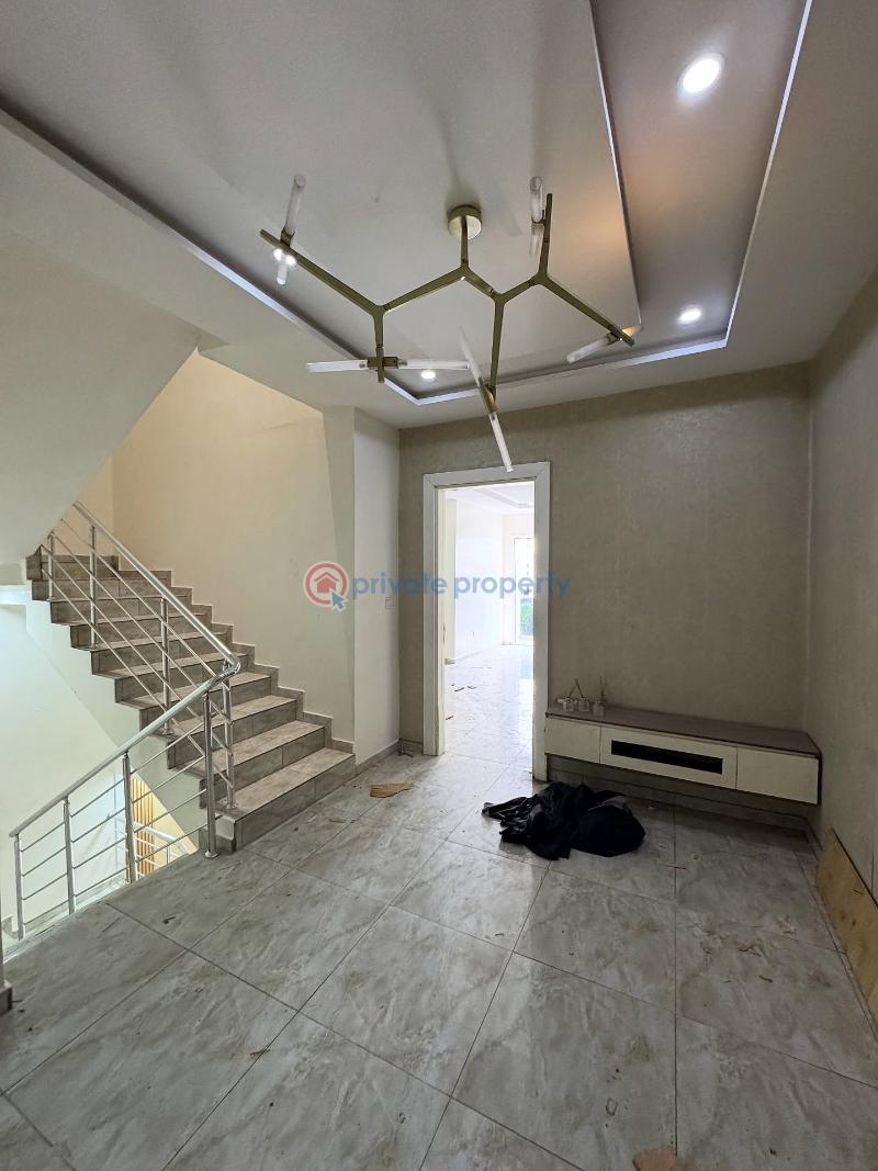 4 bedroom Terrace For Sale Oniru Victoria Island Lagos - 6
