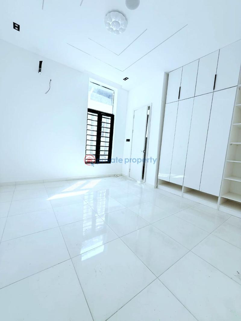 4 bedroom Semi detached Duplex For Sale Orchid Road Chevron Drive Lekki Lagos - 7