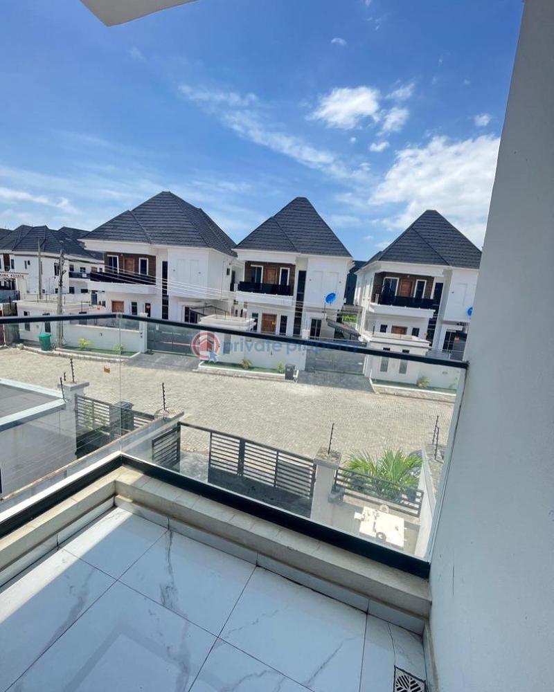 Stunning 4 bedroom semi detached duplex - 8 4 bedroom Semi detached Duplex For Sale Oral Estate Lekki Lagos - 8