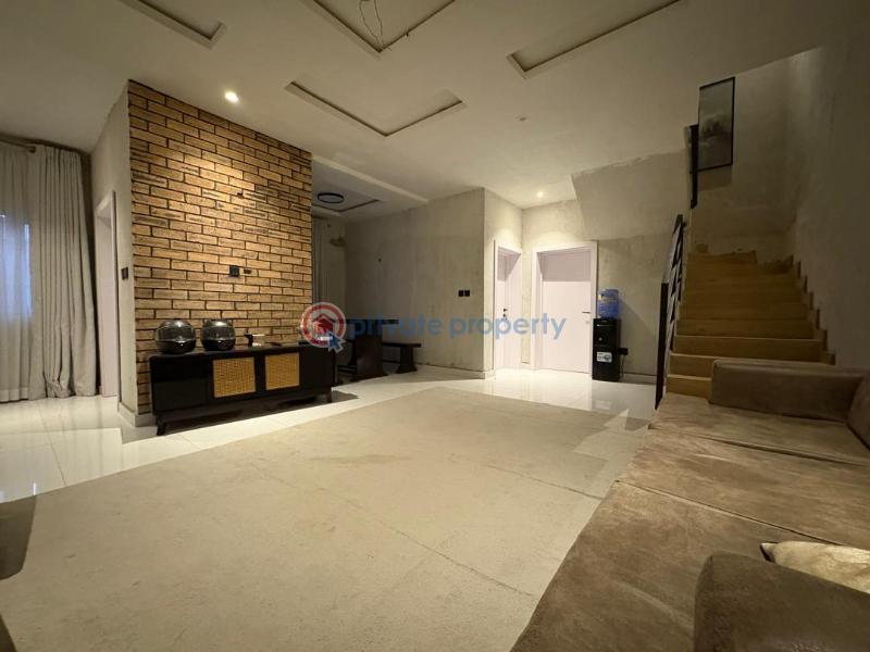 4 bedroom Semi detached Duplex For Sale Osapa London Lekki Lagos - 3