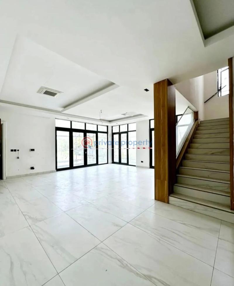 4 bedroom Maisonette For Sale Banana Island Ikoyi Lagos - 1