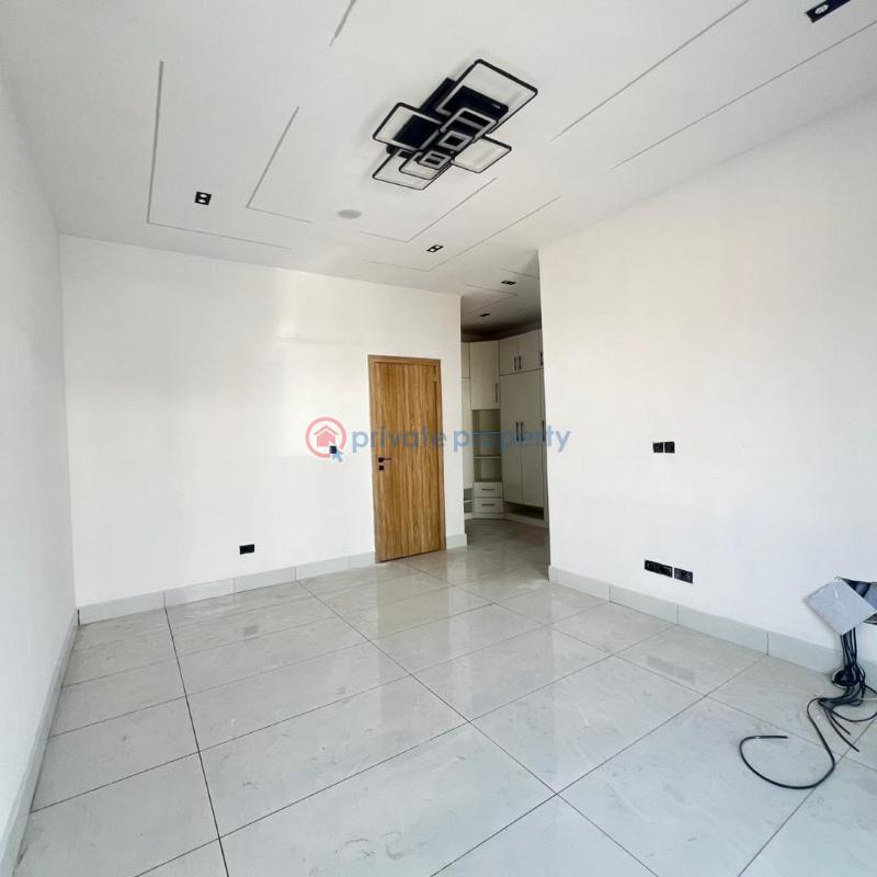 4 bedroom Semi detached Duplex For Sale Ikota Lekki Lagos - 3