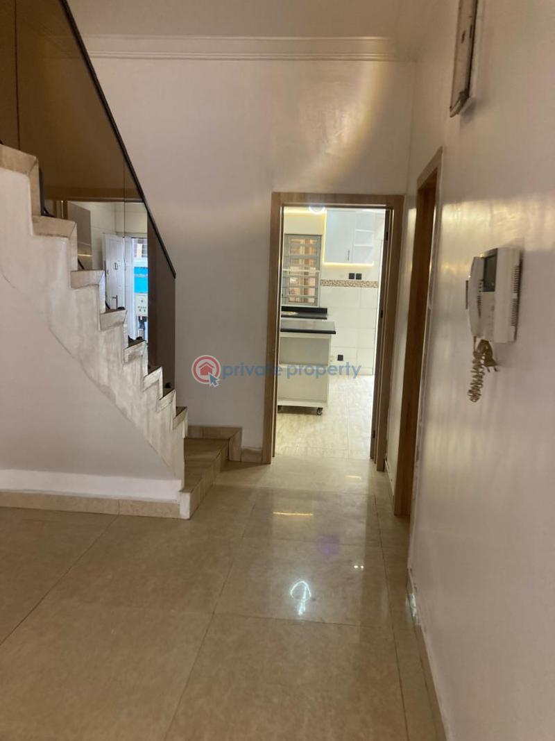 4 bedroom Semi detached Duplex For Sale Chevron Drive Lekki Lagos - 5