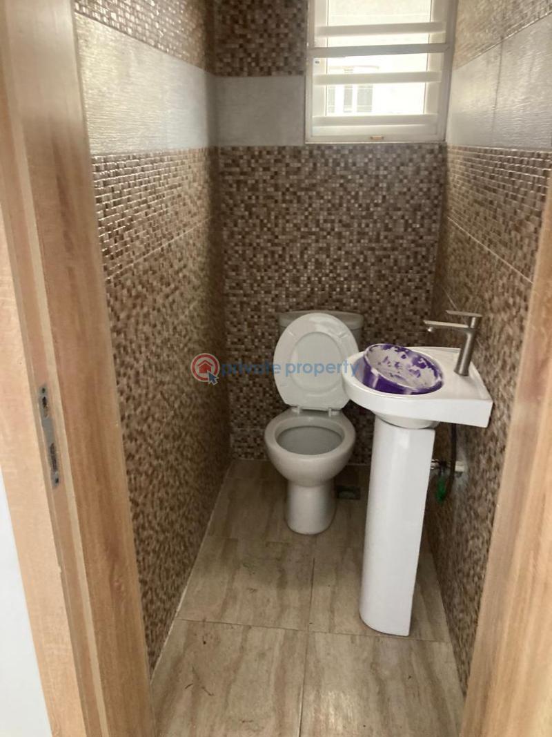 4 bedroom Semi detached Duplex For Sale Chevron Drive Lekki Lagos - 7