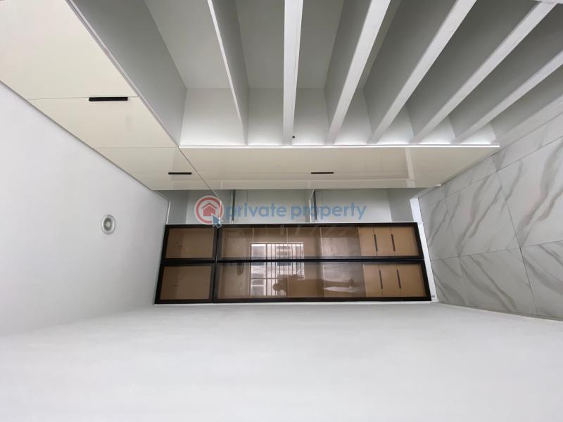 5 bedroom Detached Duplex For Sale Chevron Drive Lekki Lagos - 2