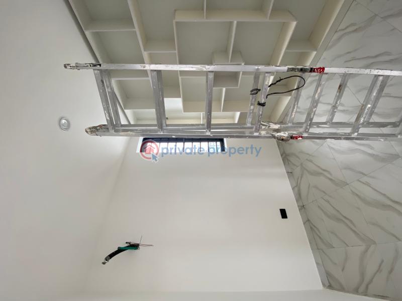 5 bedroom Detached Duplex For Sale Chevron Drive Lekki Lagos - 15