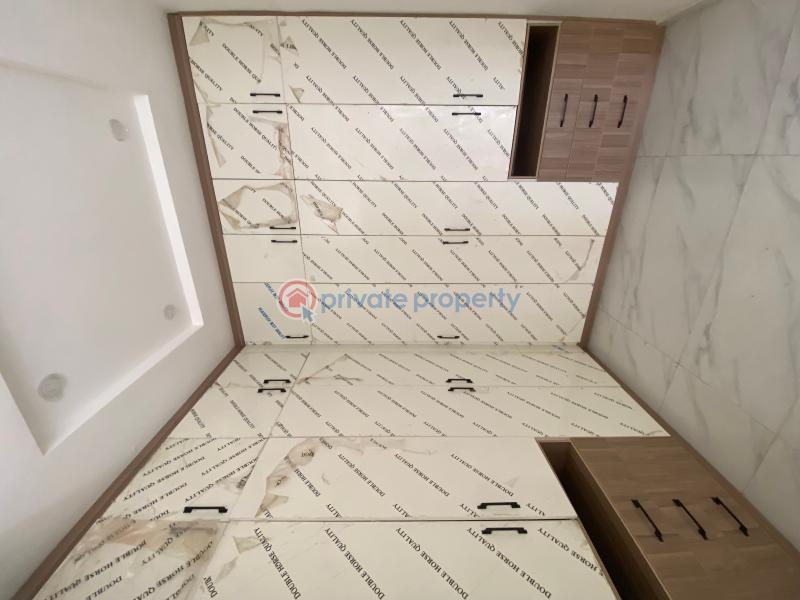 Stunning 5 bed duplex with spacious compound - 23 5 bedroom Detached Duplex For Sale Royal Garden Ajah Lagos - 23
