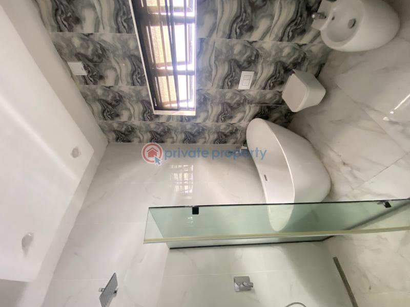 Stunning 5 bed duplex with spacious compound - 28 5 bedroom Detached Duplex For Sale Royal Garden Ajah Lagos - 28