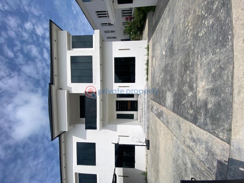 Stunning 5 bed duplex with spacious compound - 1 5 bedroom Detached Duplex For Sale Royal Garden Ajah Lagos - 1
