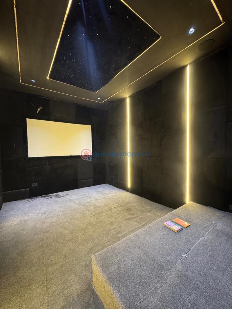 5 bedroom Detached Duplex For Sale Lekki Phase 1 Lagos - 1