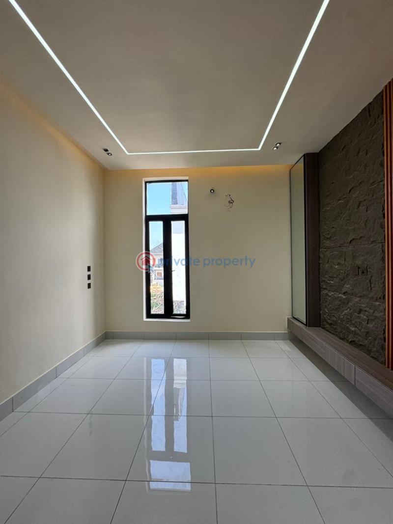 5 bedroom Detached Duplex For Sale Orchid Road Lekki Lagos - 27