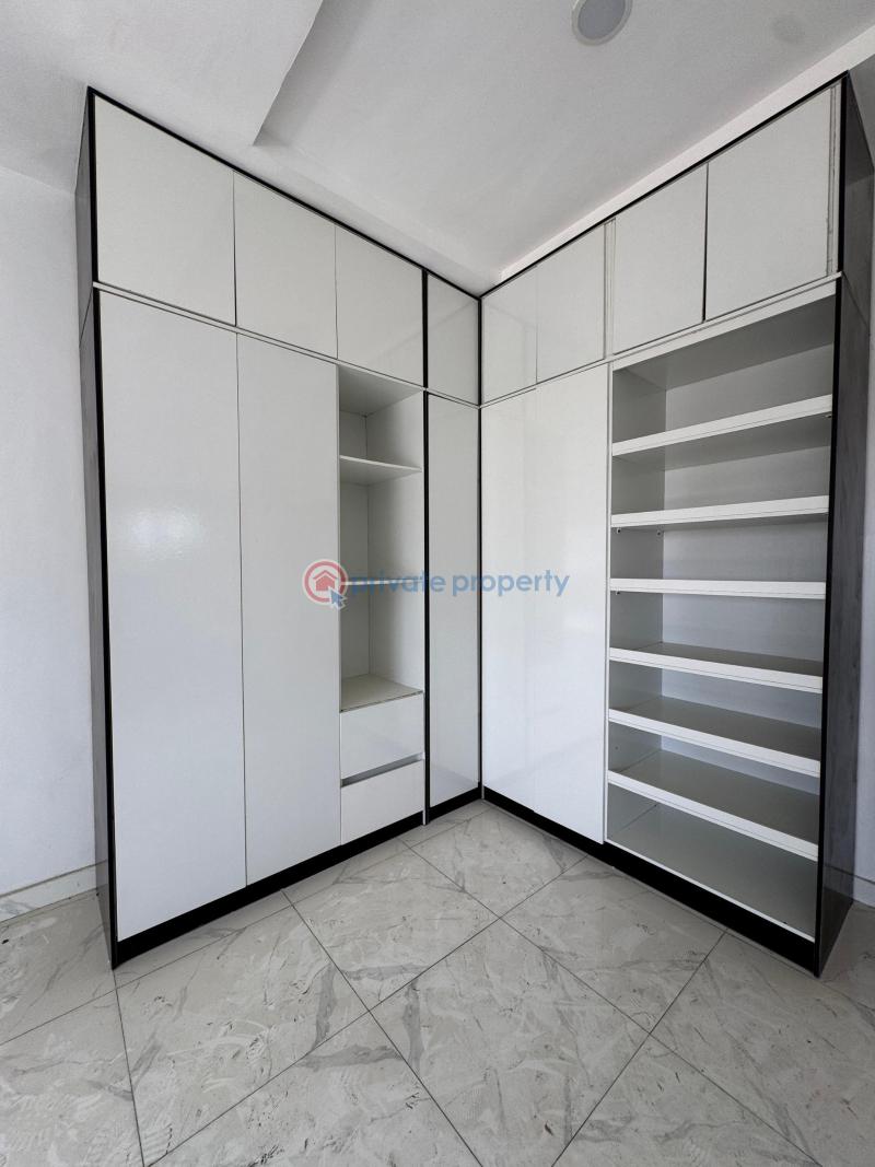 5 bedroom Detached Duplex For Sale Ologolo Lekki Lagos - 6