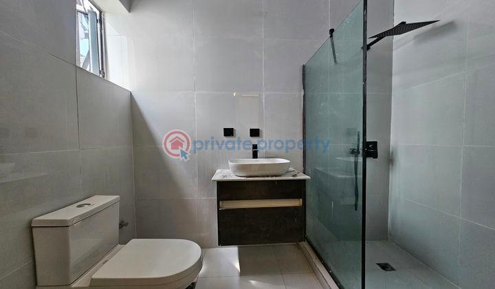 Stunning 5 bedroom detached duplex with boys quarter and swimming pool - 15 5 bedroom Detached Duplex For Sale Ajah Lagos - 15