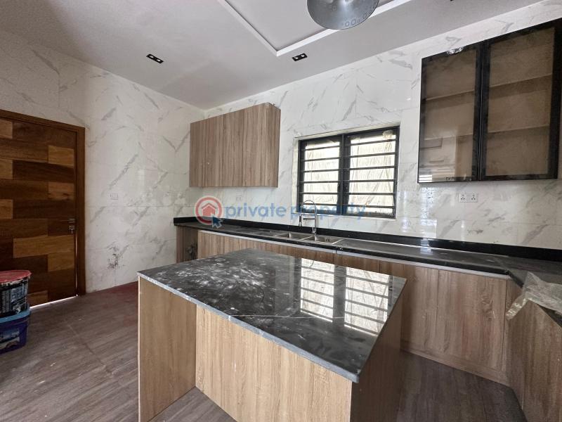5 bedroom Detached Duplex For Sale Idado Lekki Lagos - 10