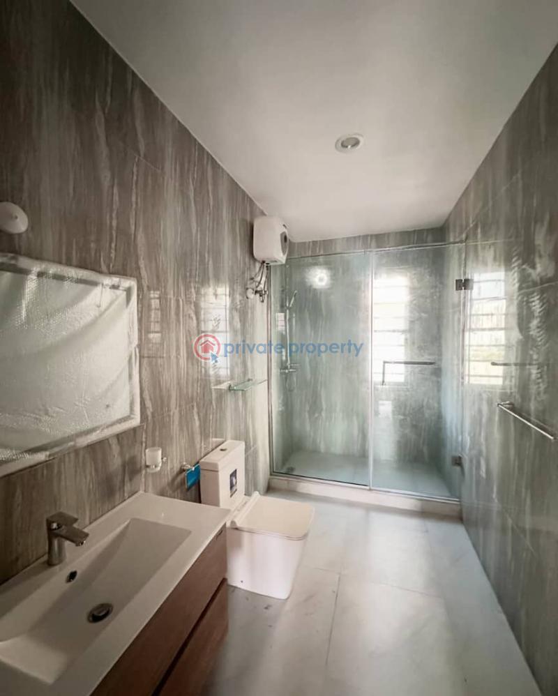 5 bedroom Detached Duplex For Sale Beach Front Estate, Ikate & Osapa, Lekki, Lagos. Osapa Lekki Lagos - 7
