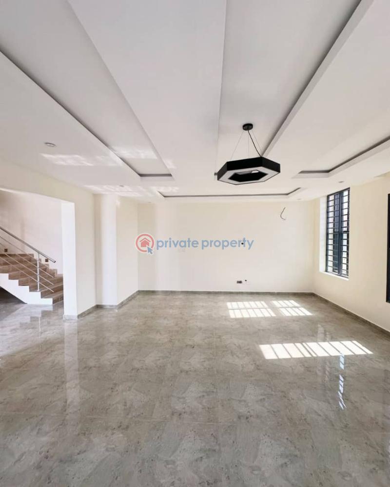 5 bedroom Detached Duplex For Sale Beach Front Estate, Ikate & Osapa, Lekki, Lagos. Osapa Lekki Lagos - 1