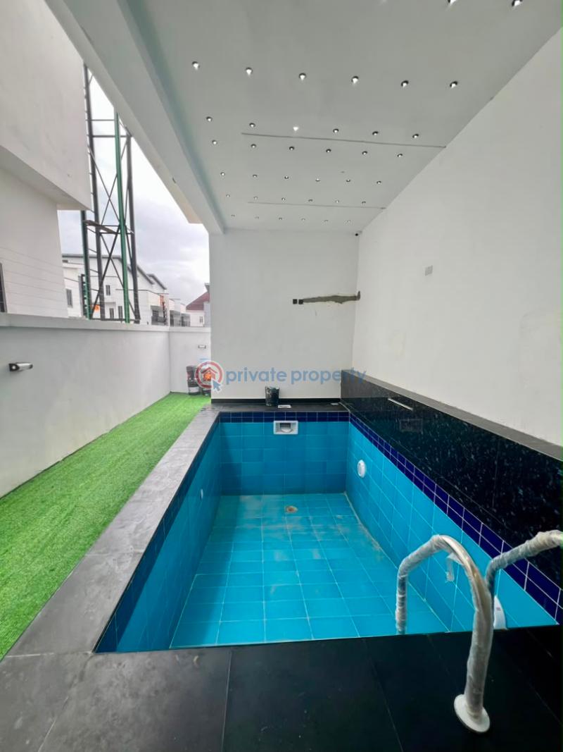 5 bedroom Detached Duplex For Sale Chevron Lekki Lagos - 12