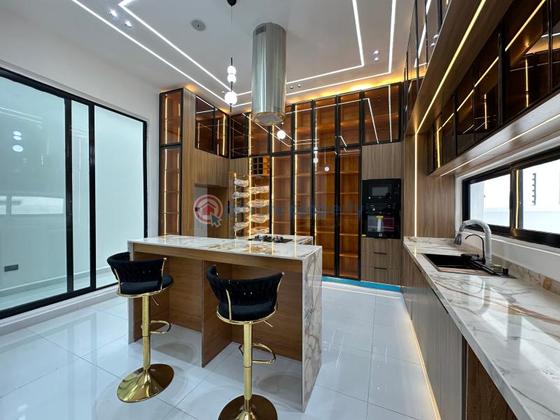 5 bedroom Detached Duplex For Sale Chevron Tollgate Ikota Lekki Lagos - 10