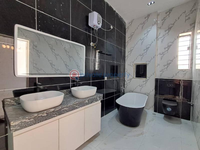 5 bedroom Detached Duplex For Sale Chevron Tollgate Lekki Lagos - 16