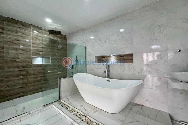 5 bedroom Detached Duplex For Sale Opebi Ikeja Lagos - 17