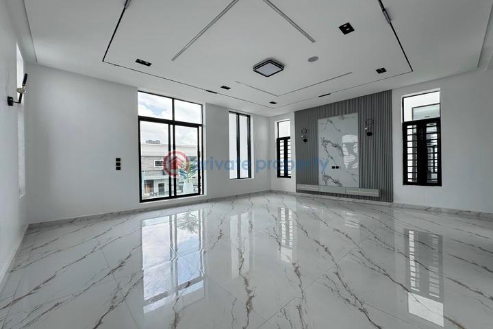 Stunning 5 bedroom detached house with swimming pool and bq - 19 5 bedroom Detached Duplex For Sale Victoria Garden City Lekki Lagos - 19
