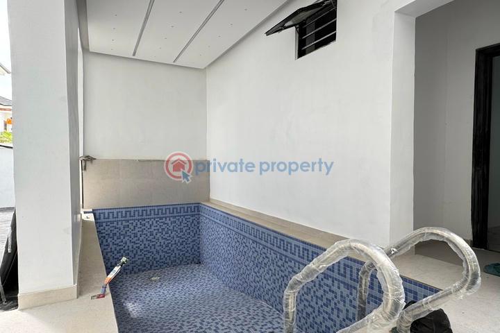 Stunning 5 bedroom detached house with swimming pool and bq - 28 5 bedroom Detached Duplex For Sale Victoria Garden City Lekki Lagos - 28