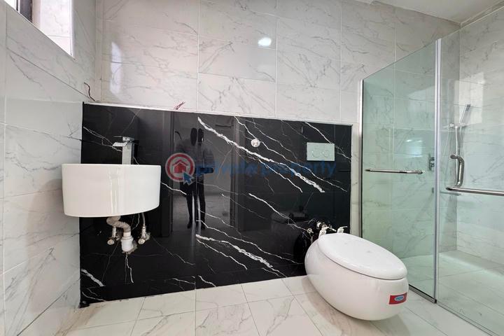 5 bedroom Detached Duplex For Sale Opebi Ikeja Lagos - 20