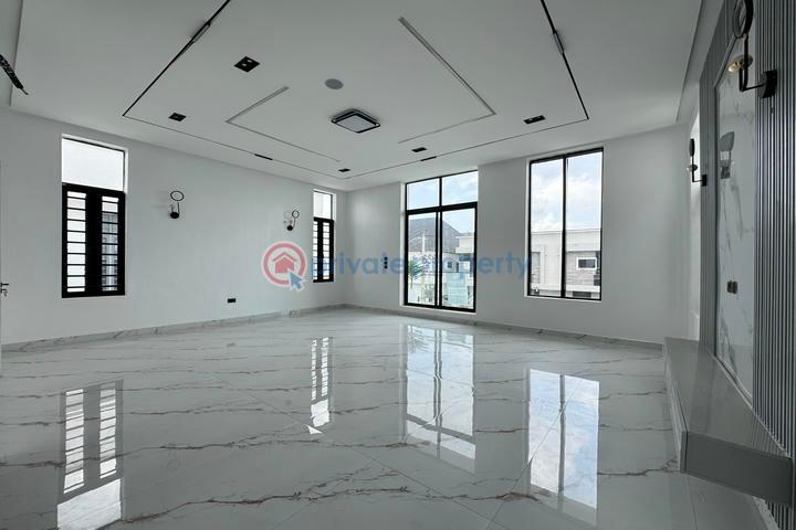 Stunning 5 bedroom detached house with swimming pool and bq - 21 5 bedroom Detached Duplex For Sale Victoria Garden City Lekki Lagos - 21