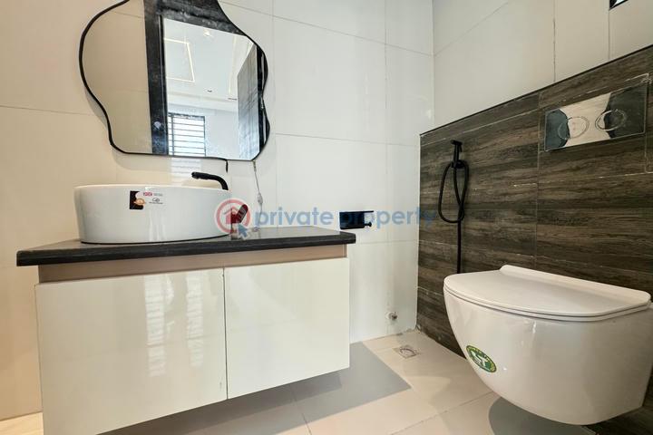 Stunning 5 bedroom detached house with swimming pool and bq - 18 5 bedroom Detached Duplex For Sale Ajah Lagos - 18