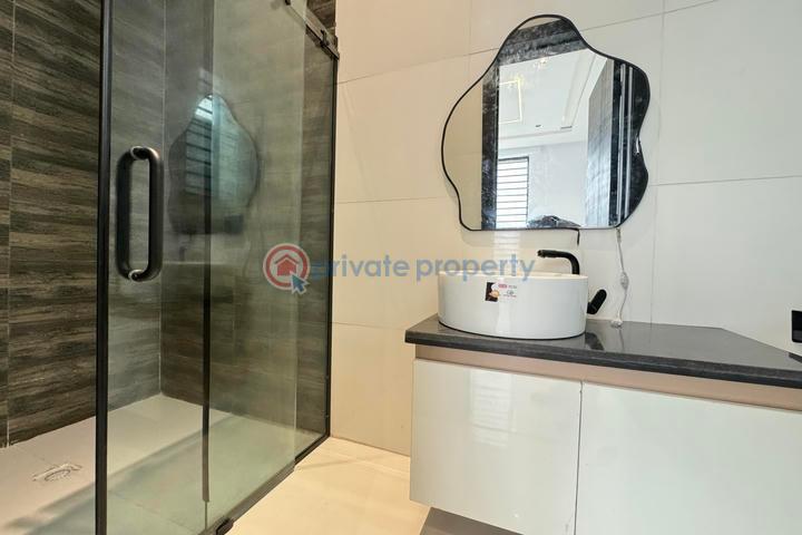 Stunning 5 bedroom detached house with swimming pool and bq - 19 5 bedroom Detached Duplex For Sale Ajah Lagos - 19