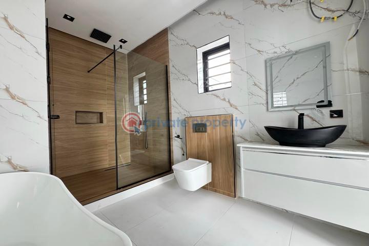 Stunning 5 bedroom detached house with swimming pool and bq - 24 5 bedroom Detached Duplex For Sale Victoria Garden City Lekki Lagos - 24