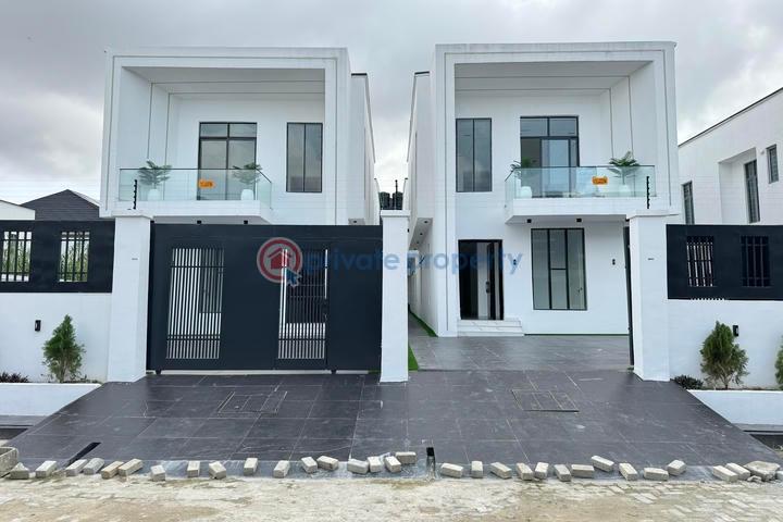 Stunning 5 bedroom detached house with swimming pool and bq - 30 5 bedroom Detached Duplex For Sale Victoria Garden City Lekki Lagos - 30