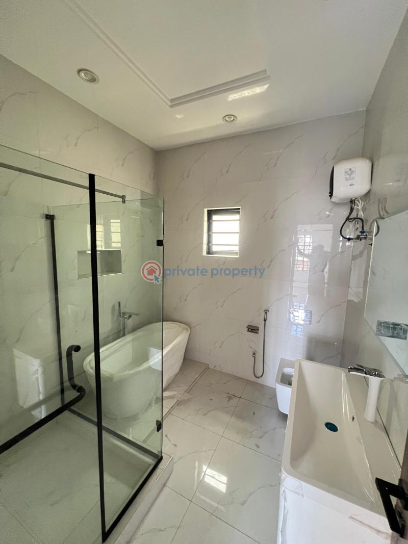 5 bedroom Duplex For Sale Magodo Phase 2 Estate Berger Ojodu Lagos - 2