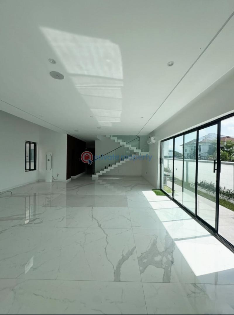 5 bedroom Detached Duplex For Sale Victoria Garden City Lekki Lagos - 5