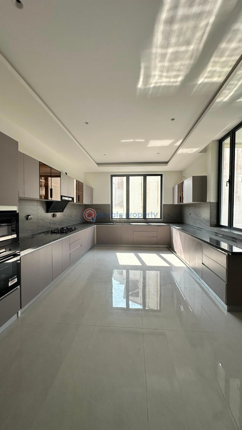 5 bedroom Detached Duplex For Sale Banana Island Ikoyi Lagos - 4