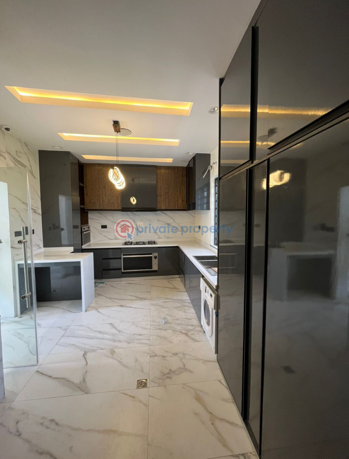 5 bedroom Duplex For Sale Located Inside An Estate, Well Interlocked, Very Secured, Constant Light Osapa London Lekki Lagos - 6