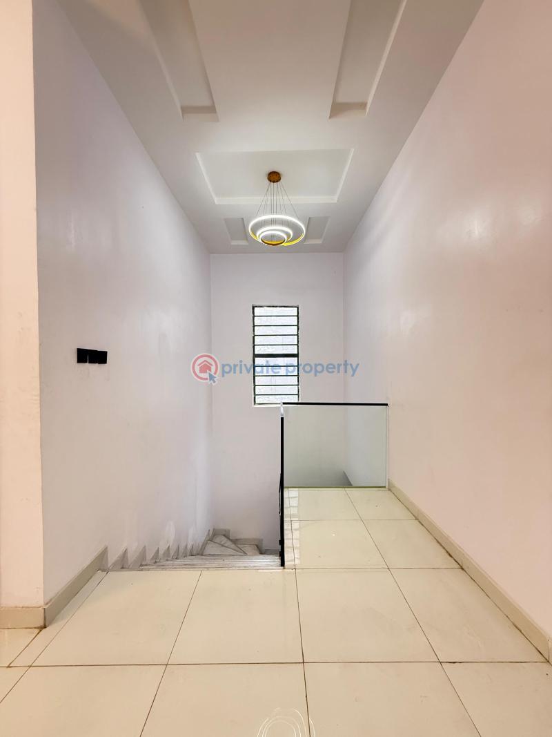 5 bedroom Detached Duplex For Sale Chevron Drive Lekki Lagos - 12