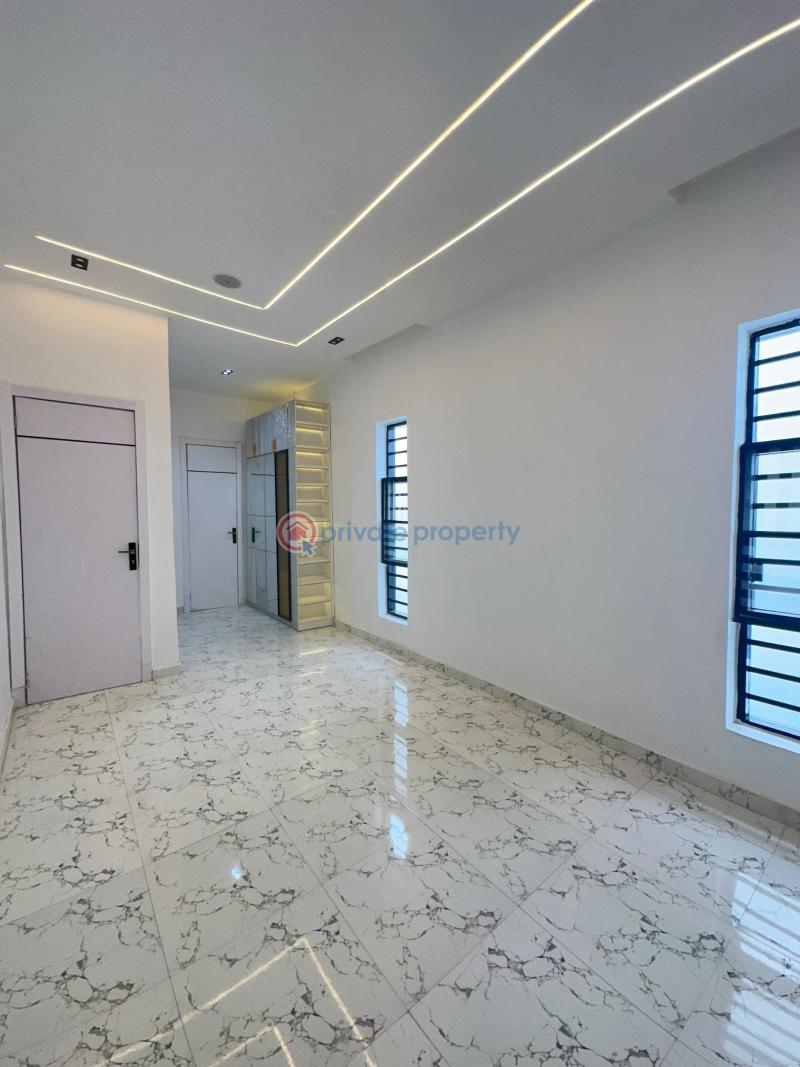5 bedroom Detached Duplex For Sale Chevron Drive Lekki Lagos - 9