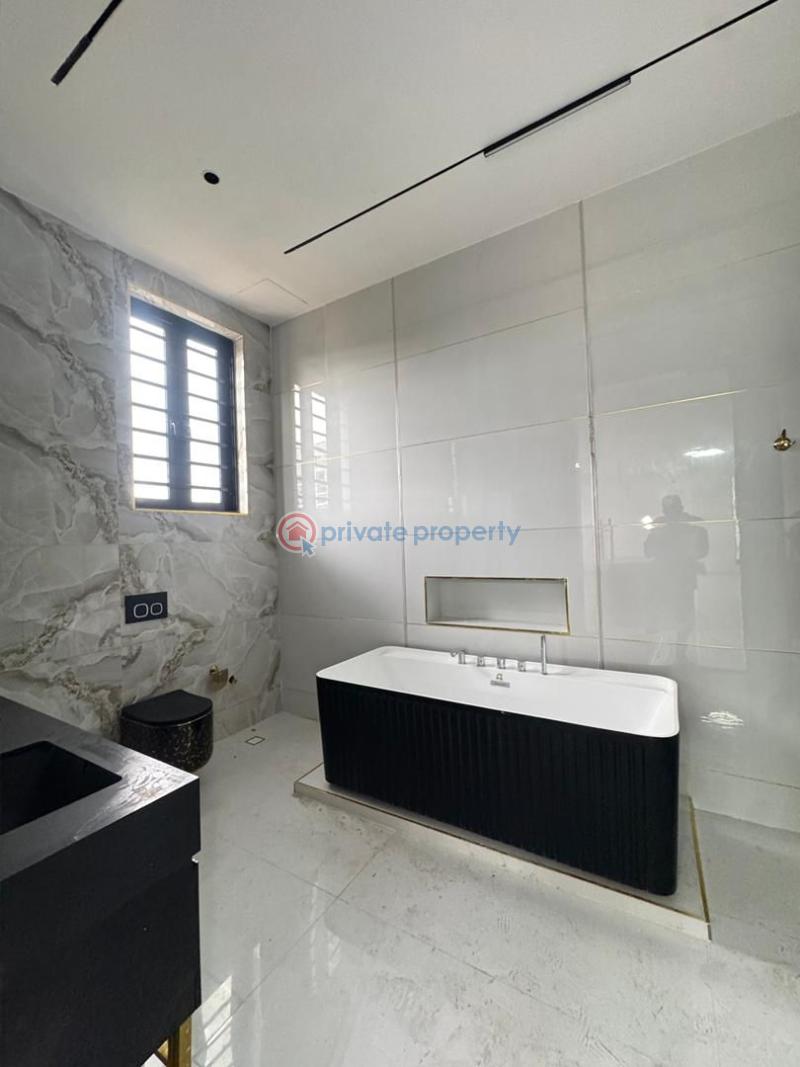 5 bedroom Detached Duplex For Sale Lekki Phase 1 Lagos - 4