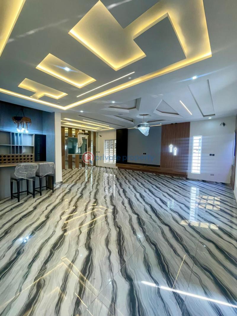 5 bedroom Detached Duplex For Sale Ikota Lekki Lagos - 3