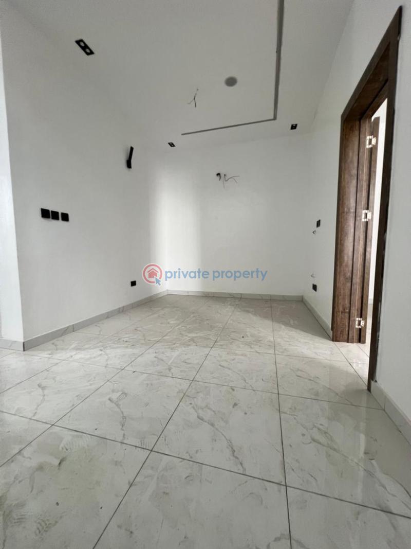 5 bedroom Semi detached Duplex For Sale Chevron Drive Lekki Lagos - 4